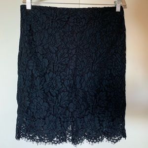 Banana Republic lace skirt